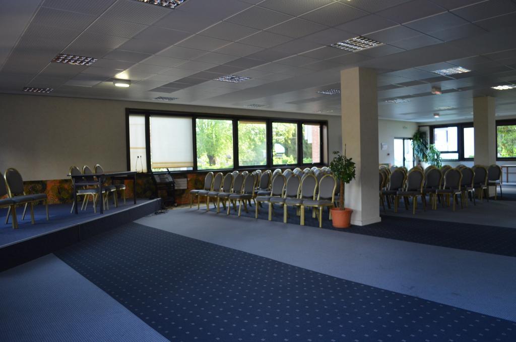 Kyriad Direct Montauban Centre Exterior photo